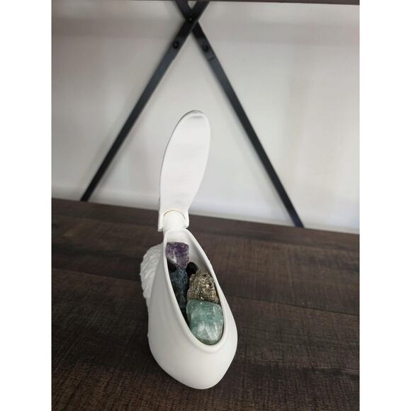 Pelican Crystal and Trinket Container  3d Printed - Picture 4 of 8